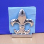 52021 - FLEUR DE LIS NAPKIN HOLDER